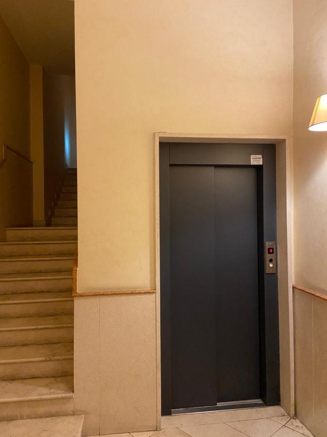 Namaste Luxury Guest House Bari Exteriör bild