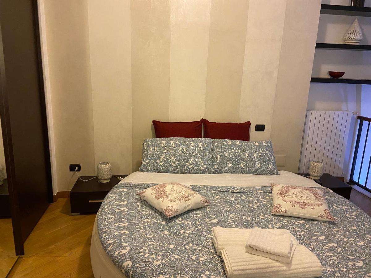 Namaste Luxury Guest House Bari Exteriör bild