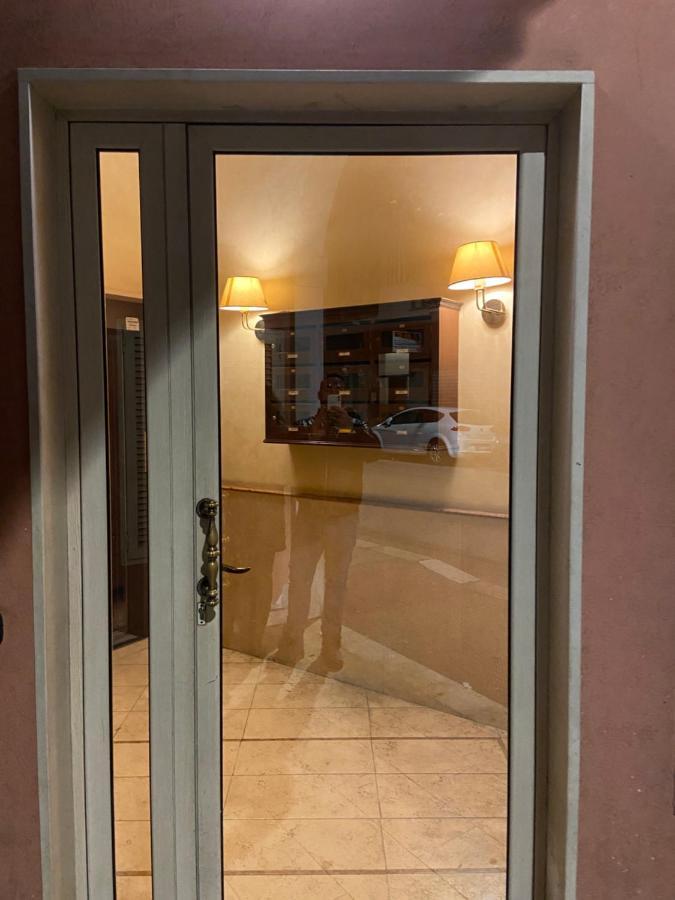 Namaste Luxury Guest House Bari Exteriör bild